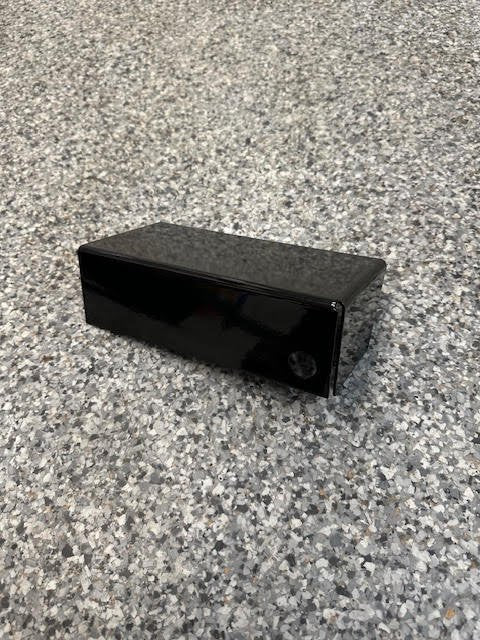 SURE-TRAC PS REAR STEP PLATE, BLACK - REAR PS PLACEMENT PASSENGER SIDE