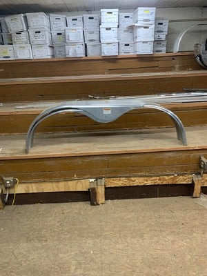 USED SMOOTH TANDEM AXLE FENDER, MINOR CREASING ON TOP, 9"X73"X18"