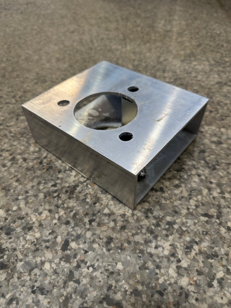 LEGEND ALUMINUM WELD ON JACK MOUNT, 5-3/4"X5"X2" , JACK BOX