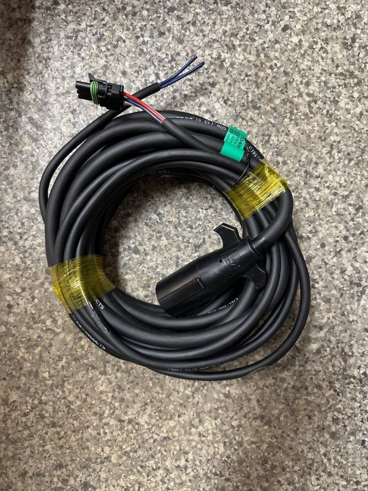 SURE-TRAC WIRING HARNESS FRONT FOR GOOSENECK DUMP TRAILER